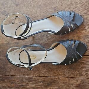 SEYCHELLES SLATE GREY Size 7